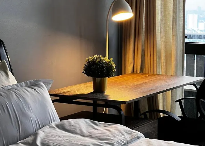 Knightsbridge Residences 公寓 *