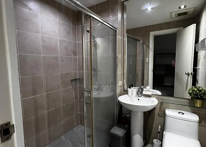 Knightsbridge Residences 公寓